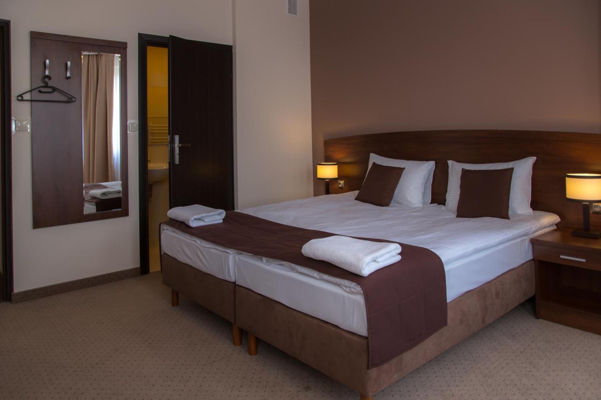 Bed and Breakfast Camelot Сандомир Номер фото