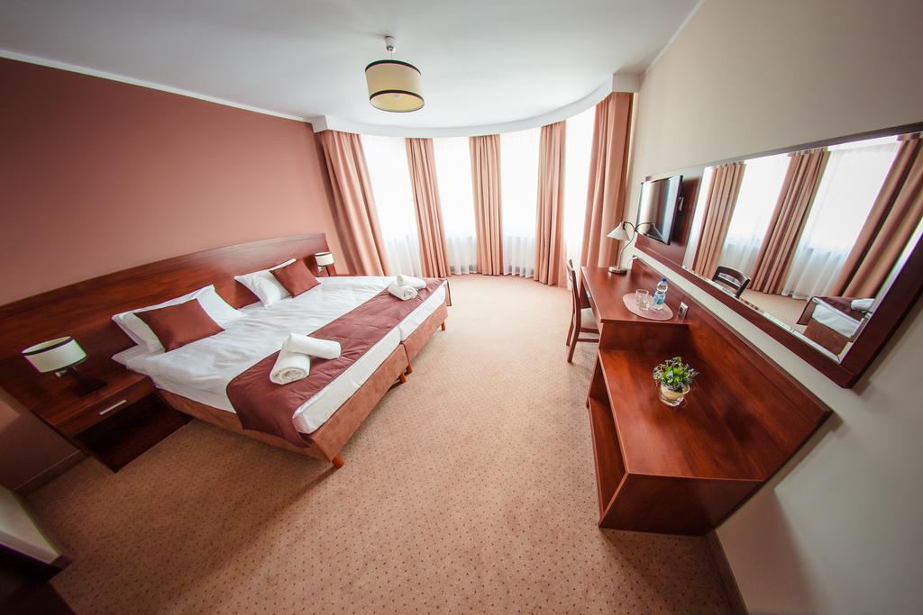 Bed and Breakfast Camelot Сандомир Экстерьер фото